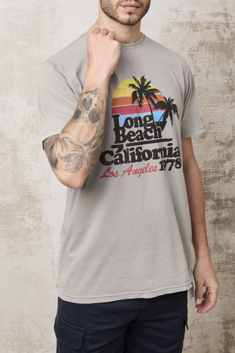 pvnk 1412 Men's Gray Long Beach Graphic T-Shirt - Casual & Stylish Tee - Image 4
