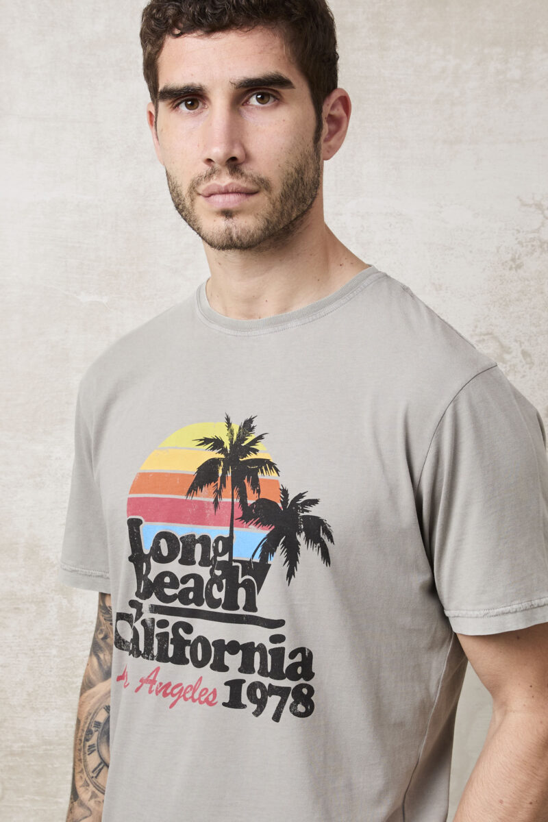 pvnk 1412 Men's Gray Long Beach Graphic T-Shirt - Casual & Stylish Tee - Image 6