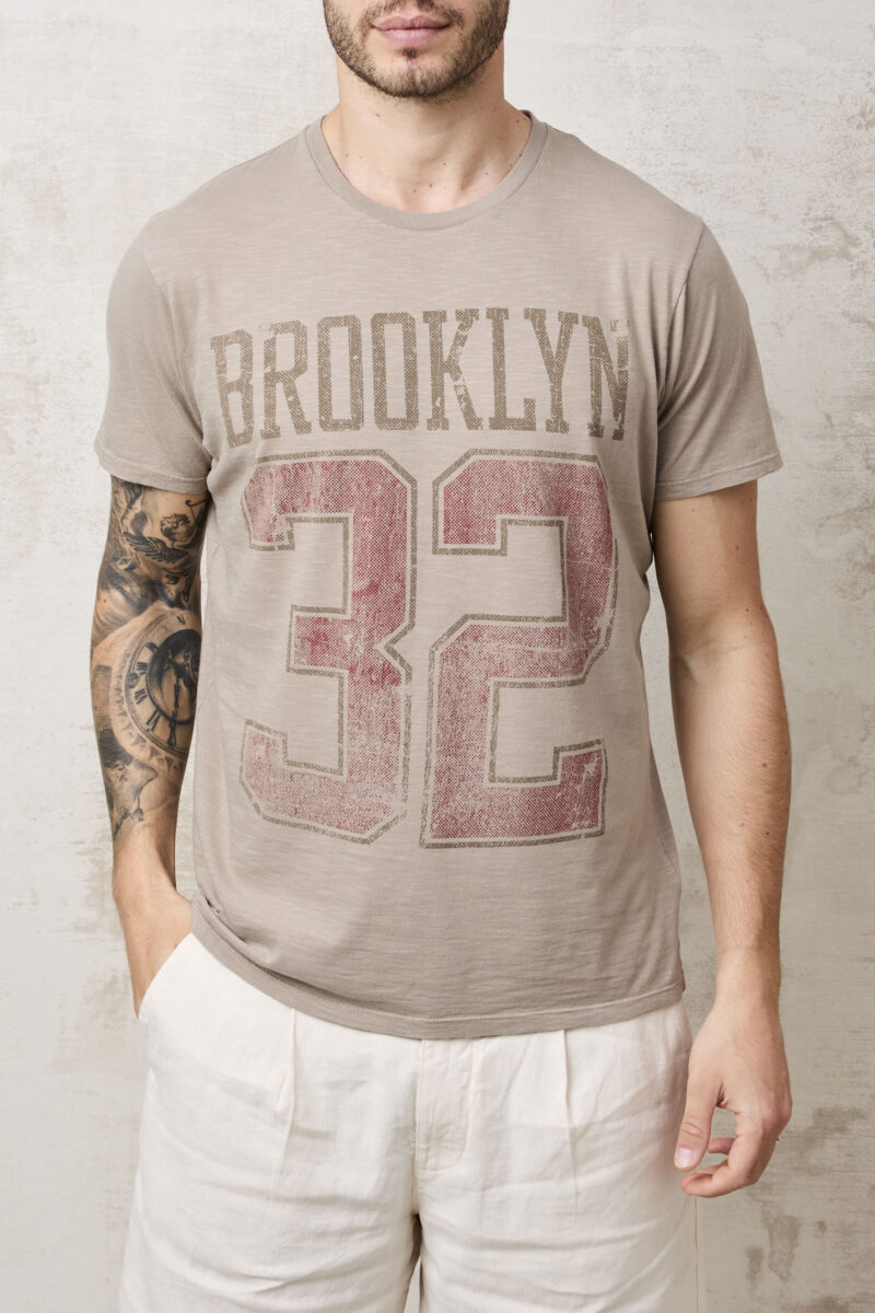 pvnk 1417 Men's Beige Brooklyn Graphic T-Shirt - Casual & Stylish Tee - Image 3